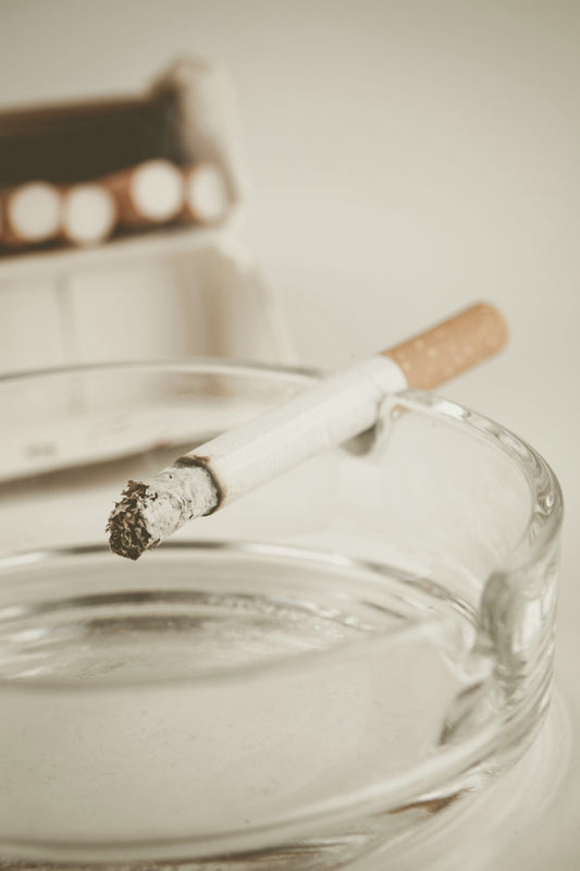 What Does Smoking Do to Your Teeth & Does it Cause Decay?